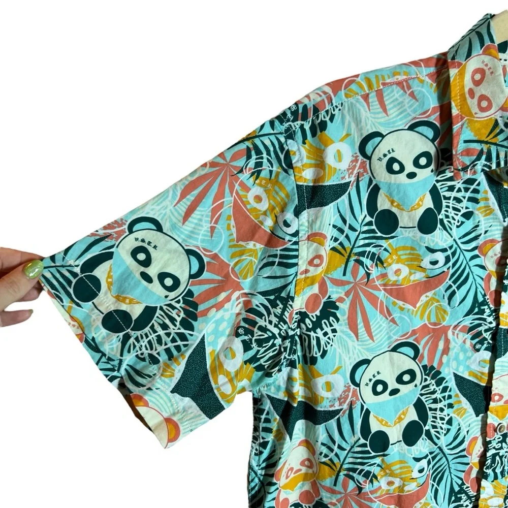 VSTR Jungle Panda Men's Button Up Shirt, Medium - Picture 6 of 10